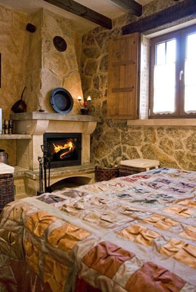 Hotel Rural El Canon Del Duraton Sepúlveda Exteriör bild